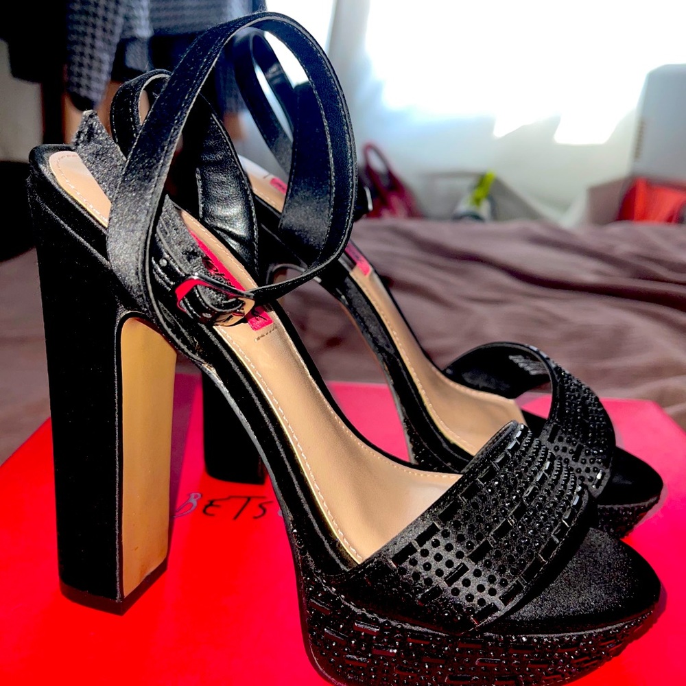 High Heels Shoes